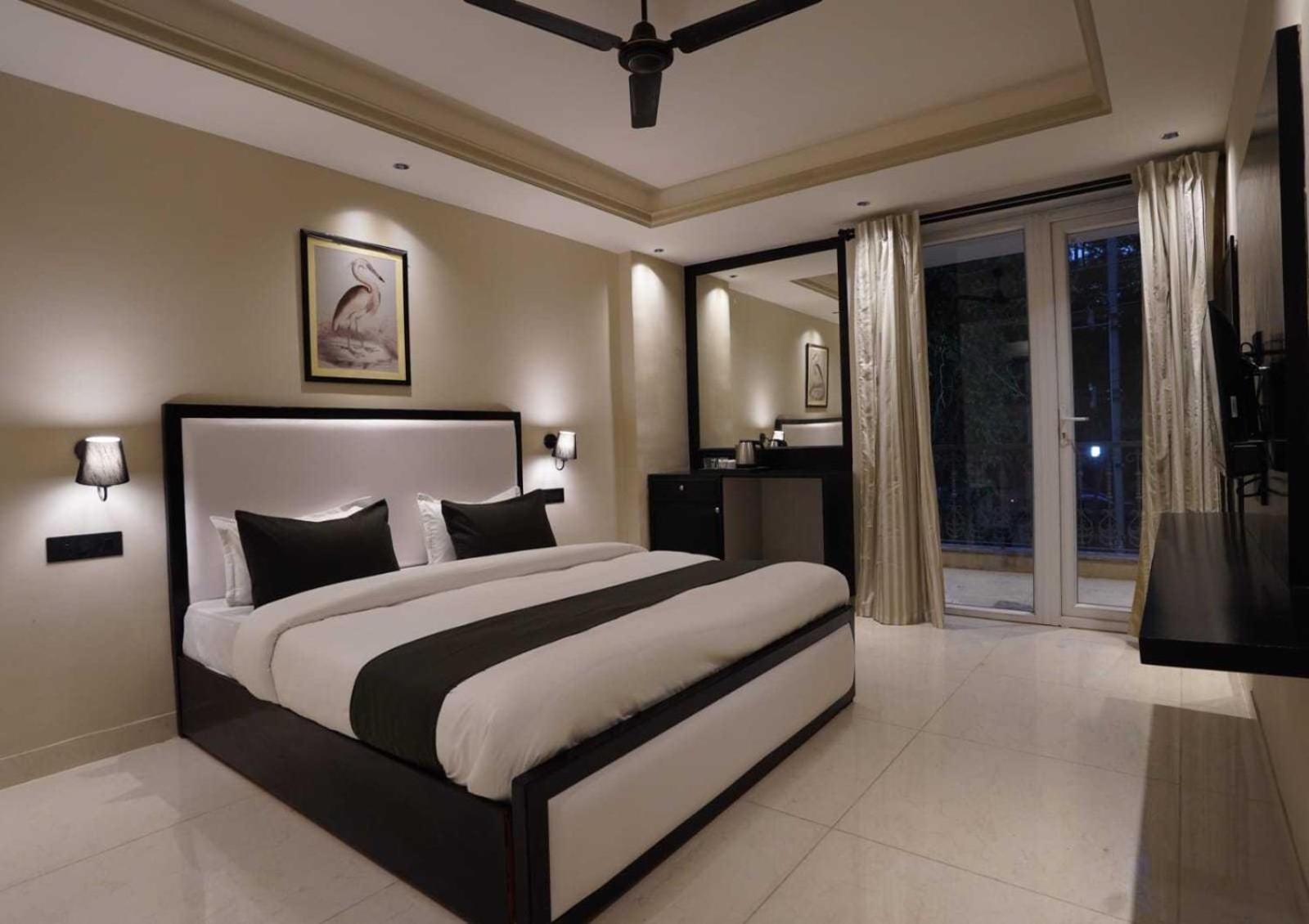 Hotel King Delhi Airport 4*